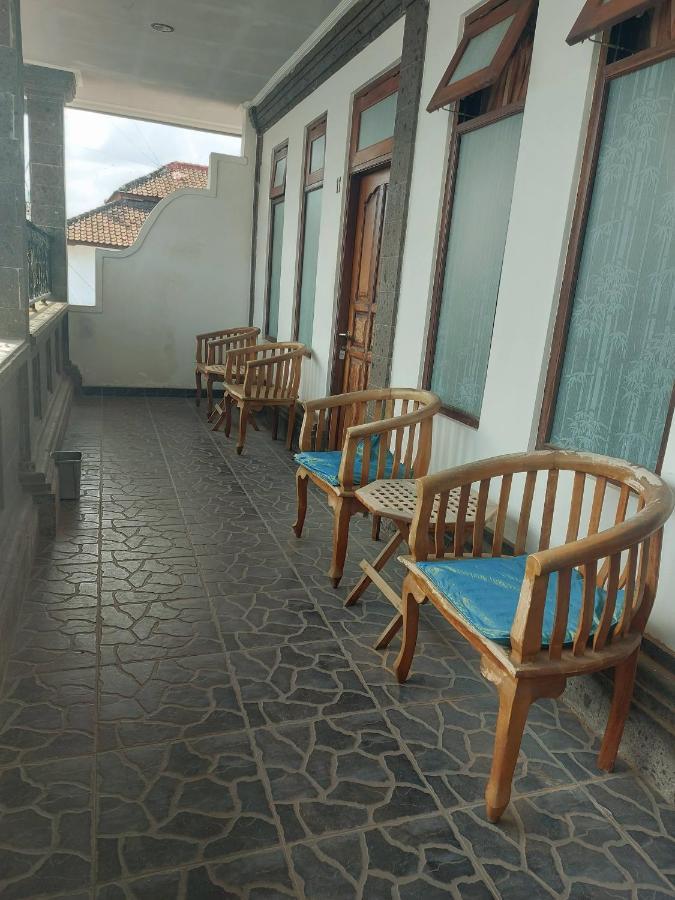 Cempaka 2 Homestay Legian  Ngoại thất bức ảnh